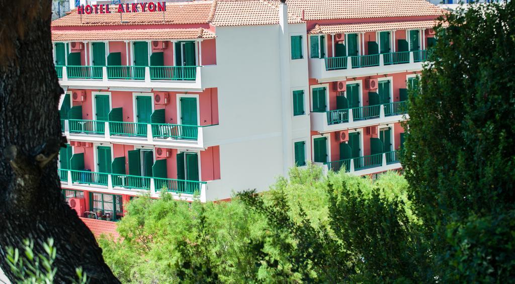 Alkyon Hotel Patitírion Exteriör bild